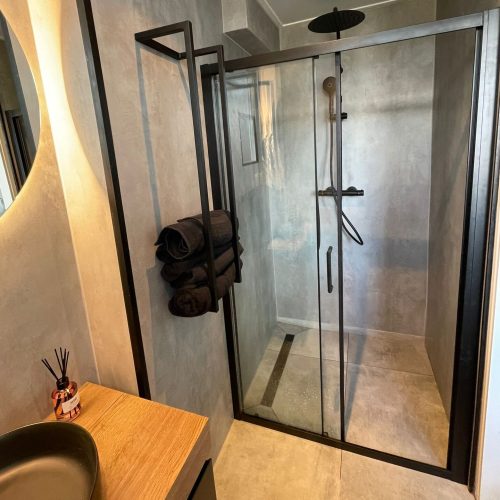 kleine badkamer renoveren